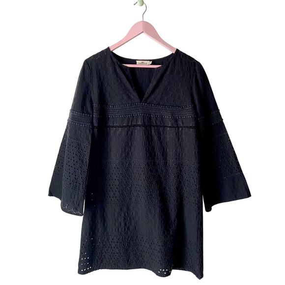 Vineyard Vines Eyelet Dress - Picture 1 of 6